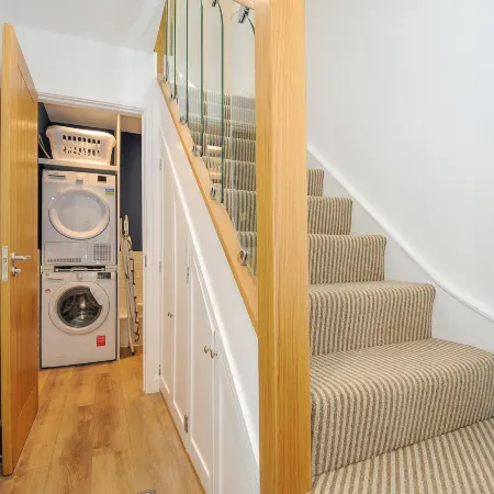 Anjoma Hotels in Looe