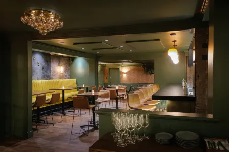 The New London Inn Отели в г. Саттон