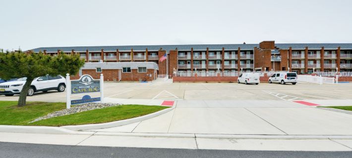 Bright Condo Half-Block to Cape May Beach! Hotéis em Cape May
