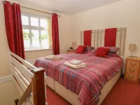 2 Lock Cottages Hotels in Mundesley