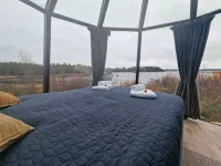 Aurora River Camp Glass Igloos & Cabins