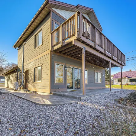 Walk to Flathead Lake: Polson Home w/ Balcony
