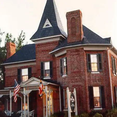 Parsonage Inn Bed and Breakfast