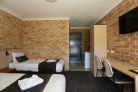 Clermont Country Motor Inn Hotels in Clermont
