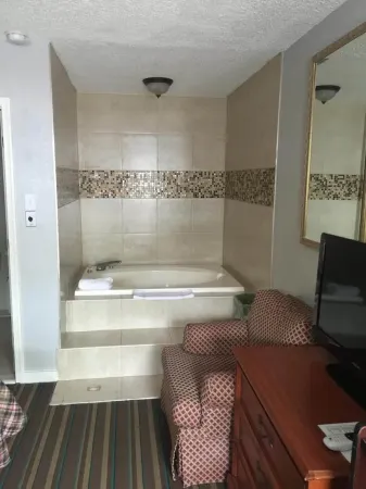 Scottish Inn and Suites - Bensalem-Philadelphia Отели в г. Бенсалем