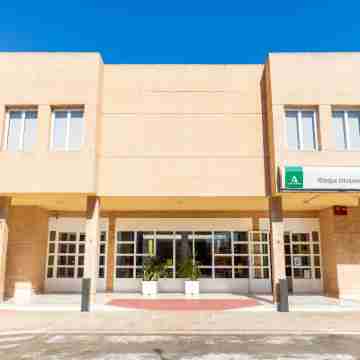Albergue Inturjoven Almeria Hotel Exterior