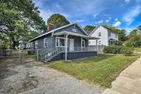 Cozy Greenville Bungalow ~ 2 Mi to Downtown! - 3-Star