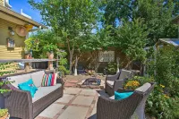 4 Mi to Dtwn! Fort Worth Cottage w/ Shared Pool - Country Houses