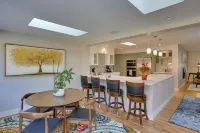 Private Hot Tub & Sauna: Saulsbury Guest House - 3-Star