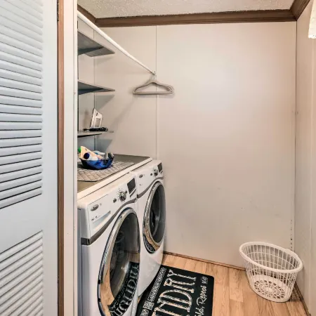 Updated Home Near Neuse River Fishing and Boating