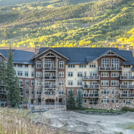 Lone Eagle by Summit County Mountain Retreats
