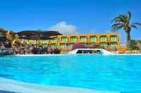 アパートホテル ラ ピラミデ