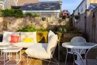 Mercury Hotel Provincetown Hotel di 