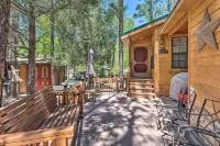 Gateway to Sunrise Resort! Show Low Cabin w/ Deck - Pet friendly