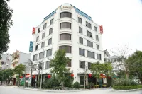 Golden Thái Bình Hotel Các khách sạn gần Trung tâm Thương mại Victory Plaza