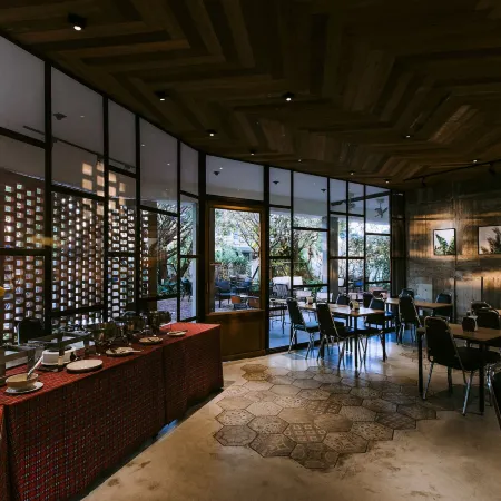 The Rich Hotel