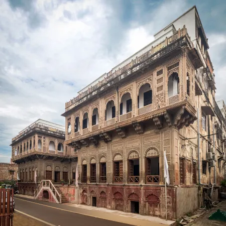 WelcomHeritage Badi Kothi