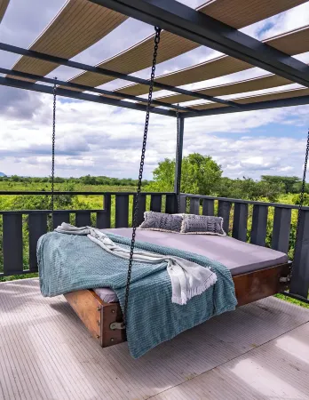 Elephant Lodge Отели в г. Babati