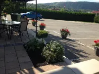 Motel Le JoliBourg - Parkering