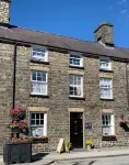 Evangelisa Hotels in Tregaron