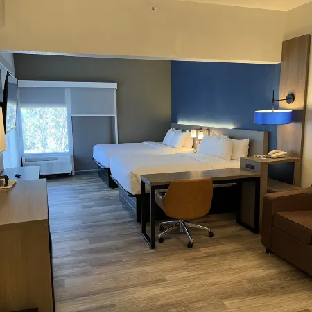 Comfort Suites Clearwater - Dunedin