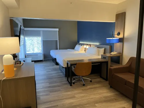 Comfort Suites Clearwater - Dunedin - Pet-friendly