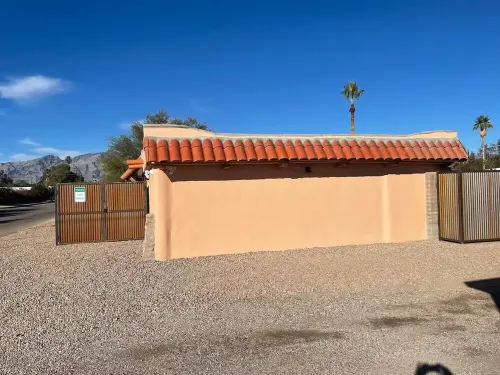 Cozy Casita with Private Courtyard and COLD A/C in East Tucson