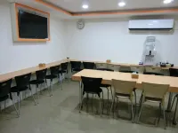 Enjoy Square Hotel
