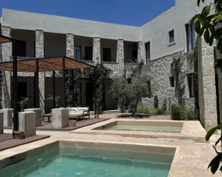 Casa Mädi Hotel Boutique Hotels in Bernal