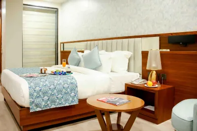 Elm Hotel Các khách sạn gần Park 19
