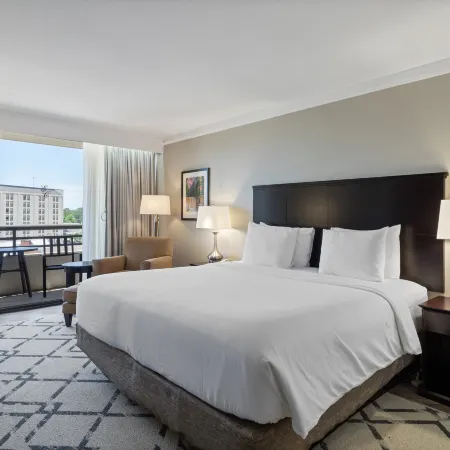 Crowne Plaza EXECUTIVE CENTER BATON ROUGE by IHG