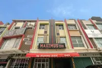 TwoSpaces Living at Maximus Inn Hotel di Sungai Kedukan