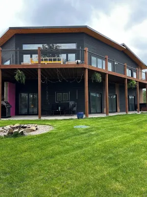 Casa del Sol is a private oasis surrounded by trees near Pactola Lake.
