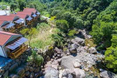 Hamyang Cheongsan Yusu Pension Hotels near Yongch'u-p'okp'o