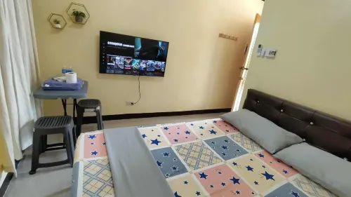 Bahay Domingo Guest House Hotels in Balanga