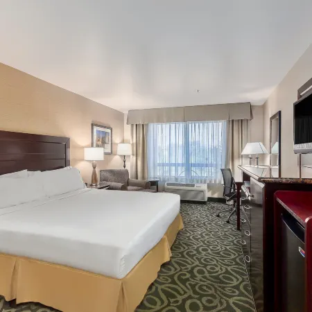 Holiday Inn Express & Suites ATASCADERO by IHG