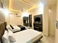 Hotel Bhavya Raj Hotels in Kalol