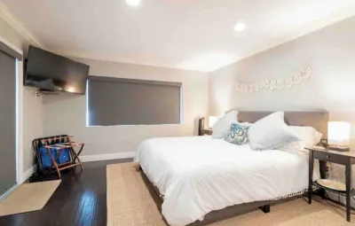 Pt Loma Panoramic Views - 1 Bedroom Suite