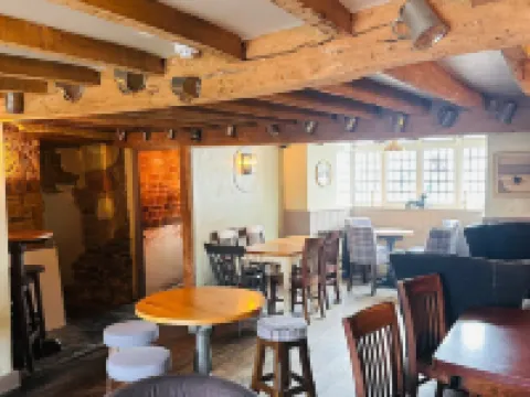 三衹鴿子旅館 班伯里酒店