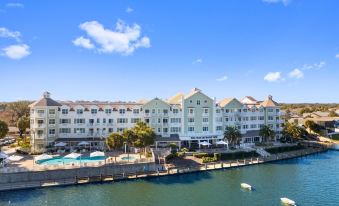 The Waterfront Inn