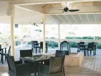 3 bedroom beachfront penthouse with stunning views!