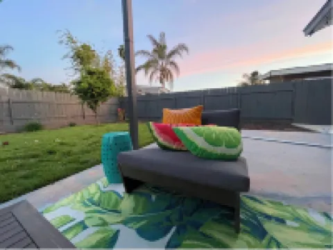 Moonlight Cinema - 15min to Beach