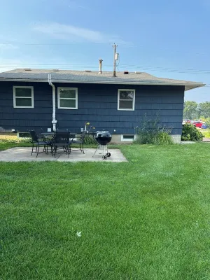 Mayo Discount! Main floor 3 Bed 1 bath, 6 blocks from Mayo Clinic