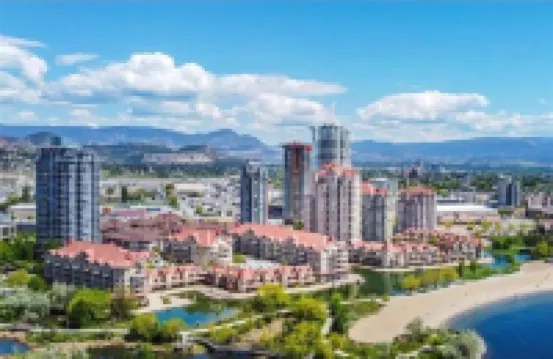 Top floor unit in Discovery Bay with lake views from the patio!