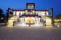 ELIVAAS Ivory Estate Pet-friendly Farm Hotels in 