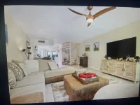Charming 3-bedroom condo with WiFi and AC in delightful Islamorada