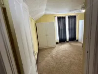 Lovely 2-bedroom LAKE house with AC in Fairmont フェアモントのホテル