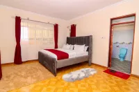 Spacious 4-bedroom apartment in Naivasha close to Hells Gate National Park
