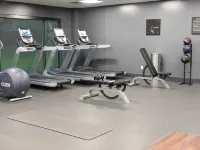 DoubleTree by Hilton Omaha Southwest - Gym
