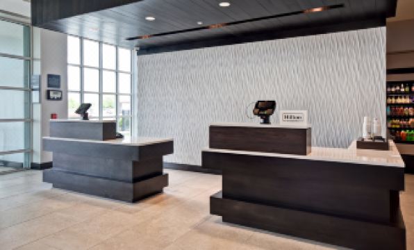 Hilton Garden Inn Lansing/West